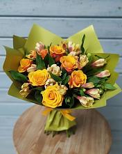 Букет цветов из:  Альстромерии и Розы #REPLACE_PRED# Пседахе