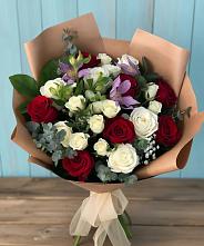 Букет цветов из:  Розы и Альстромерии в Пседахе