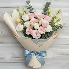 Букет цветов из:  Лизиантусы в Пседахе