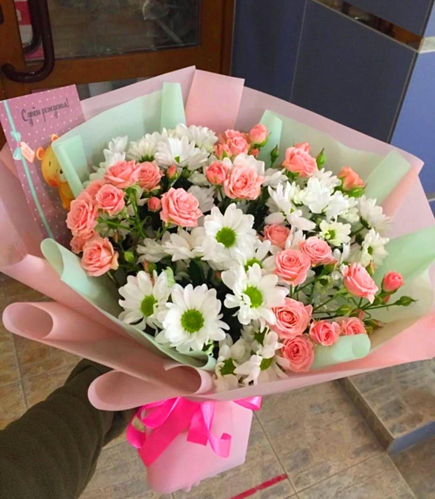 Букет цветов из: Розы и Хризантемы в Пседахе