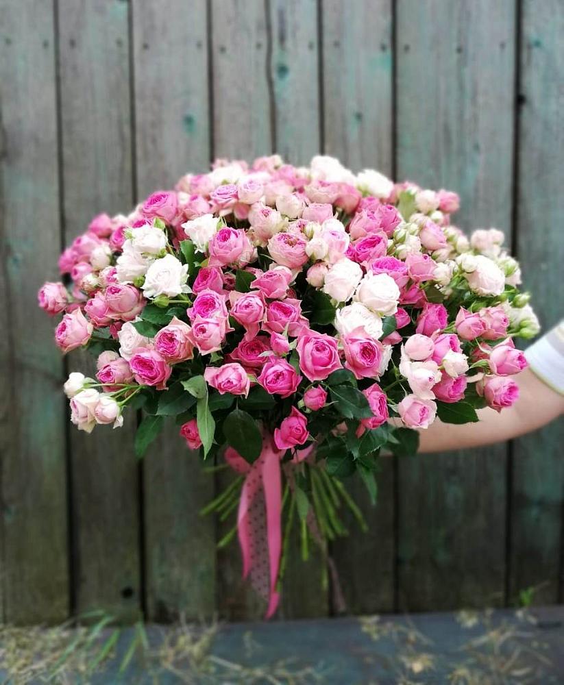 Букет Розовые кустовые розы Натали и Лав Лидия в Пседахе