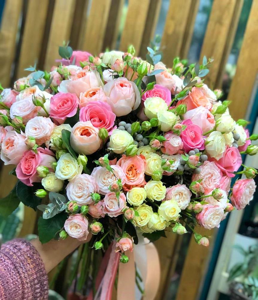 Букет цветов из: Розы в Пседахе