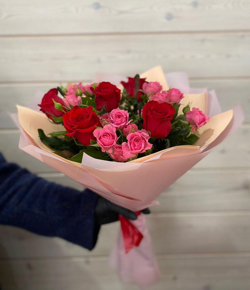 Букет цветов из: Розы в Пседахе
