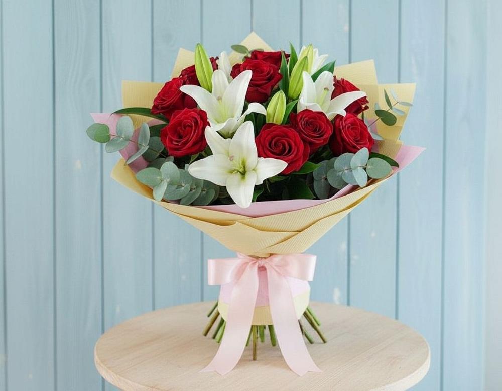 Букет цветов из: Лилии и Розы в Пседахе